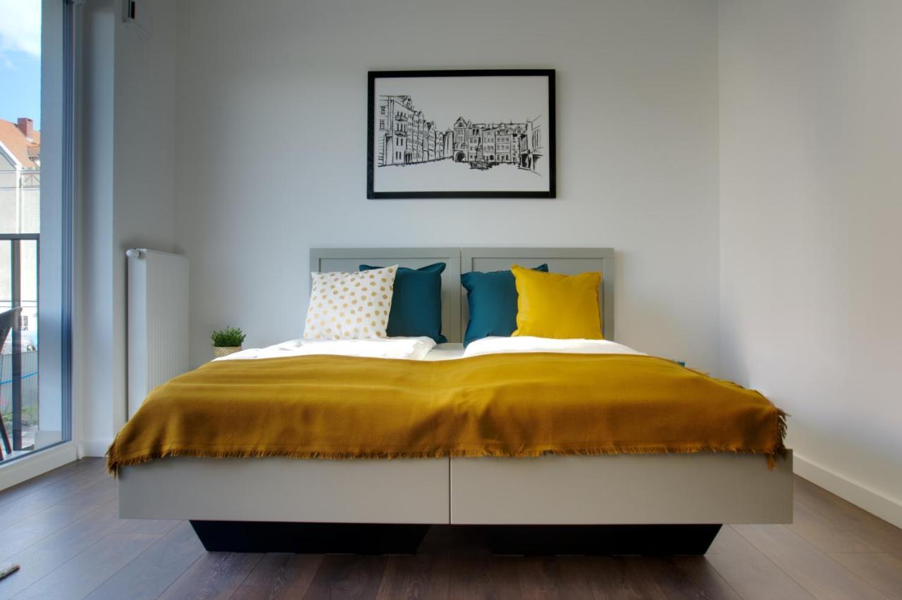 Essence Apartments Sapphire 波兹南 外观 照片