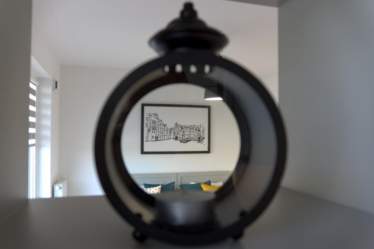 Essence Apartments Sapphire 波兹南 外观 照片
