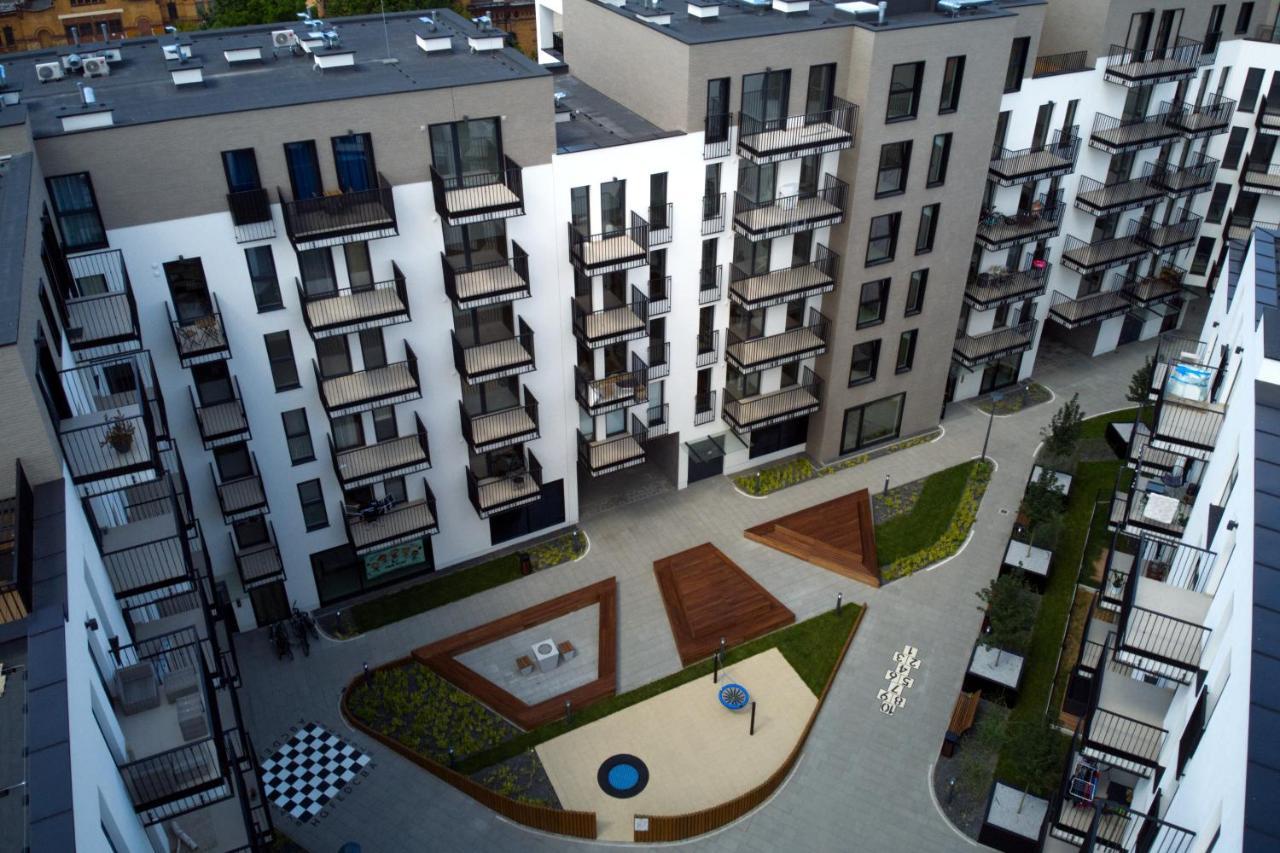 Essence Apartments Sapphire 波兹南 外观 照片